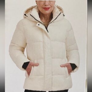 Two by Vince Camuto Ladies Puffer Jacket WHITE/Cream  Size L NWT